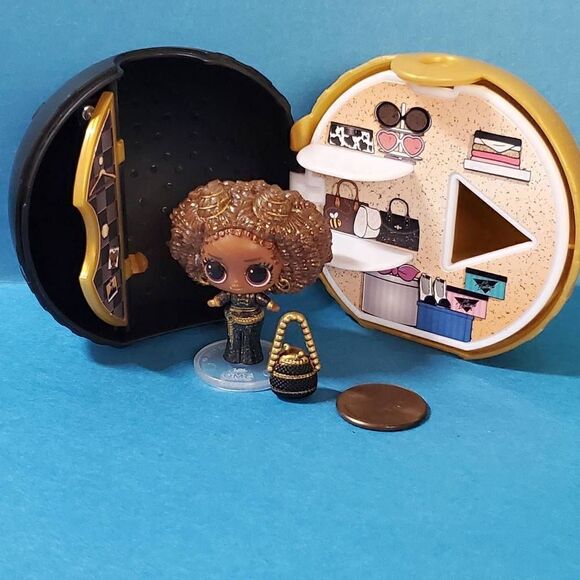 LOL SURPRISE Mini Doll House - Picture 3 of 6